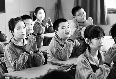 让阳光照进生命的缝隙——关注青少年心理健康