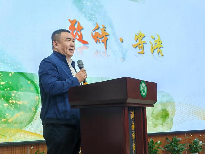 “润·家”——“杨洋家庭教育工作坊”启动(图3)