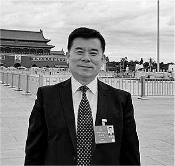 全国人大代表李久存：加强青少年心理健康教育迫在眉睫