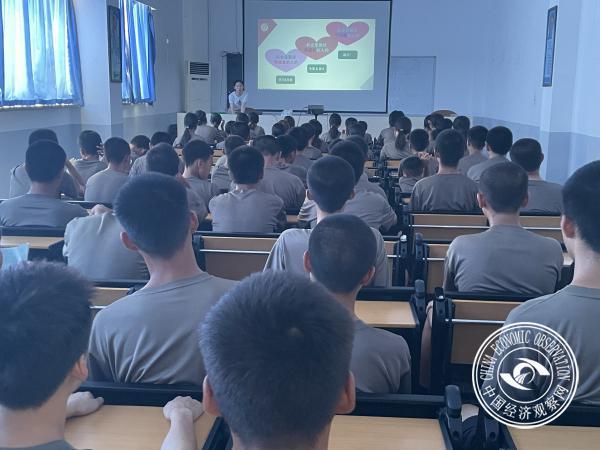 成都菁华至宏教育学校为青少年叛逆期开展心理辅导(图4)