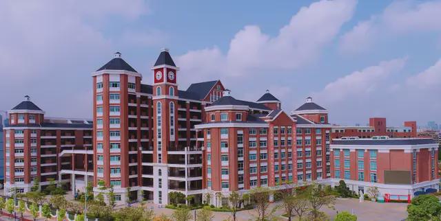 南海实验中学入选基础教育课程教学改革深化行动示范校！(图2)