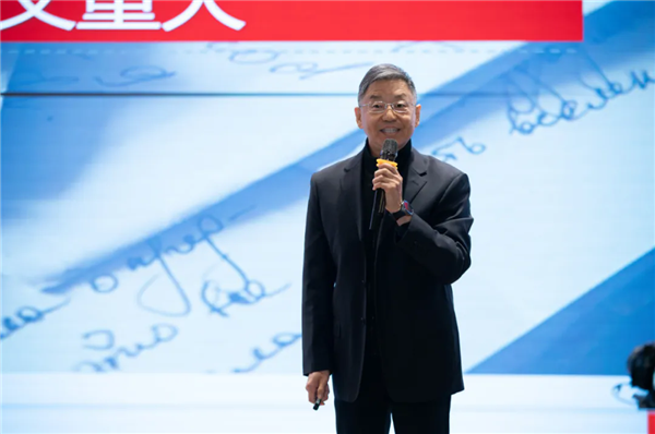 long8：山东省2024“好家庭好家教风”巡讲活动走进东营