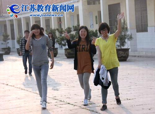 long8：赣榆城南高中：考前心理疏导深受学生欢迎（图）(图2)