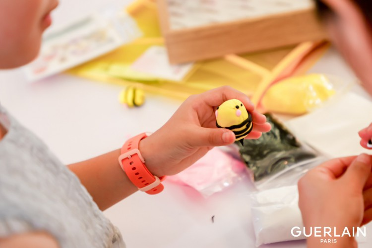 亲子共学线年娇兰“蜜蜂学校”开课啦(图2)