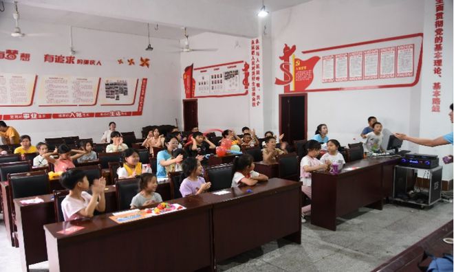 long8：【三下乡】鉴湖微光志愿服务团开展青少年心理健康教育(图3)