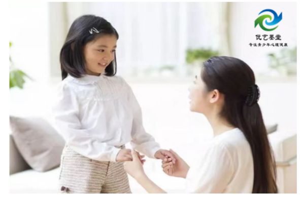 long8：优艺墨堂教育机构真的有效果吗有那么神吗？孩子有心理问题怎么办