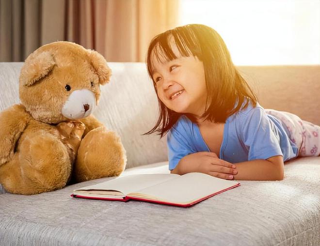 龙8国际：一位北大教授的家庭教育：接受孩子的平庸倒数第一也不报辅导班(图17)