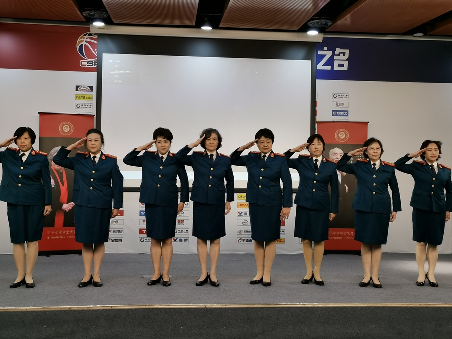 龙8国际：中华母亲讲堂践行《家庭教育促进法》系列课程在国家体育馆开讲(图11)