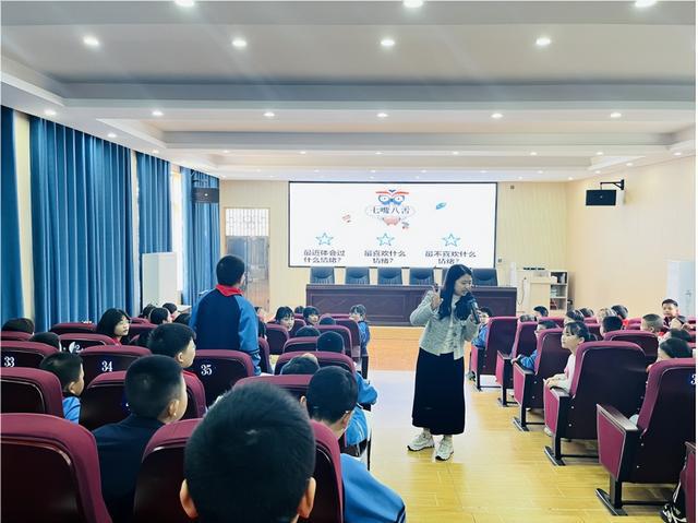 龙8国际：安居区三家小学开展“心理援助守护成长”护苗行动(图2)