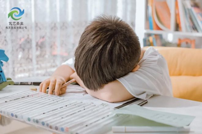 陕西优艺墨堂心理辅导有效果家长了解孩子厌学和沉迷手机的原因(图3)