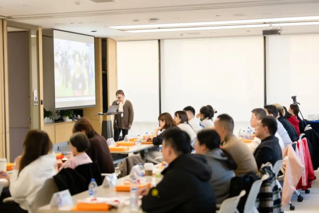 long8：小小运动馆2025年度培训会“跃”向未来共赴儿童教育新征程(图6)