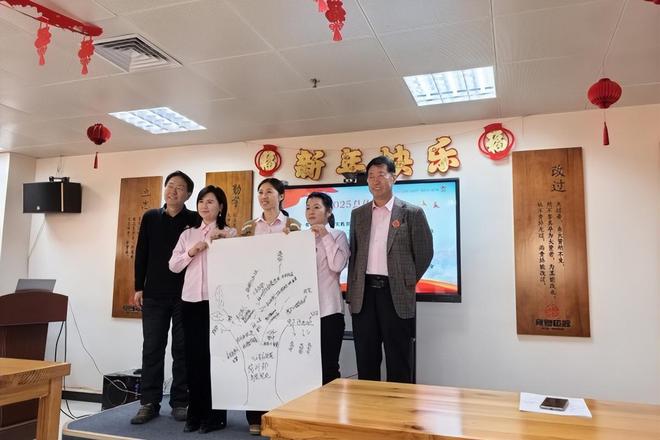 沧州孤困儿童心理辅导志愿服务协会召开核心骨干学习研讨会(图12)