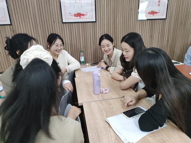 郑州市金水区举行第二届中小学心理健康教育“青蓝共辉”活动(图6)
