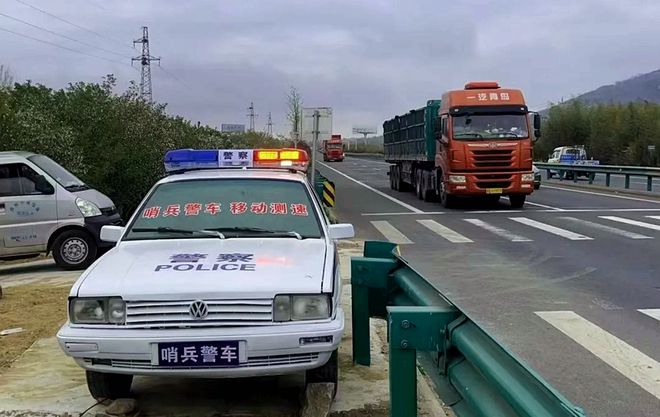 一句电子屏暖心标语感动一座城日照公安交警支队温情施警精准宣教铺就暖心安全路(图4)