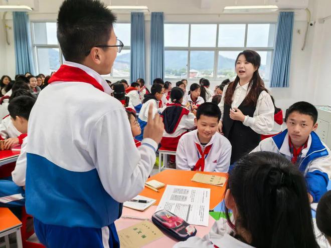 龙8国际：【教研帮扶】走进韶关教研帮扶心理健康教育学科专场活动举行(图5)