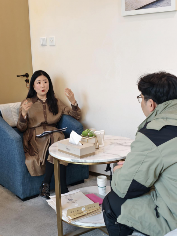 武汉青少年深陷厌学与手机泥潭武汉圣心安诺心理咨询能否成为破局之光？(图3)