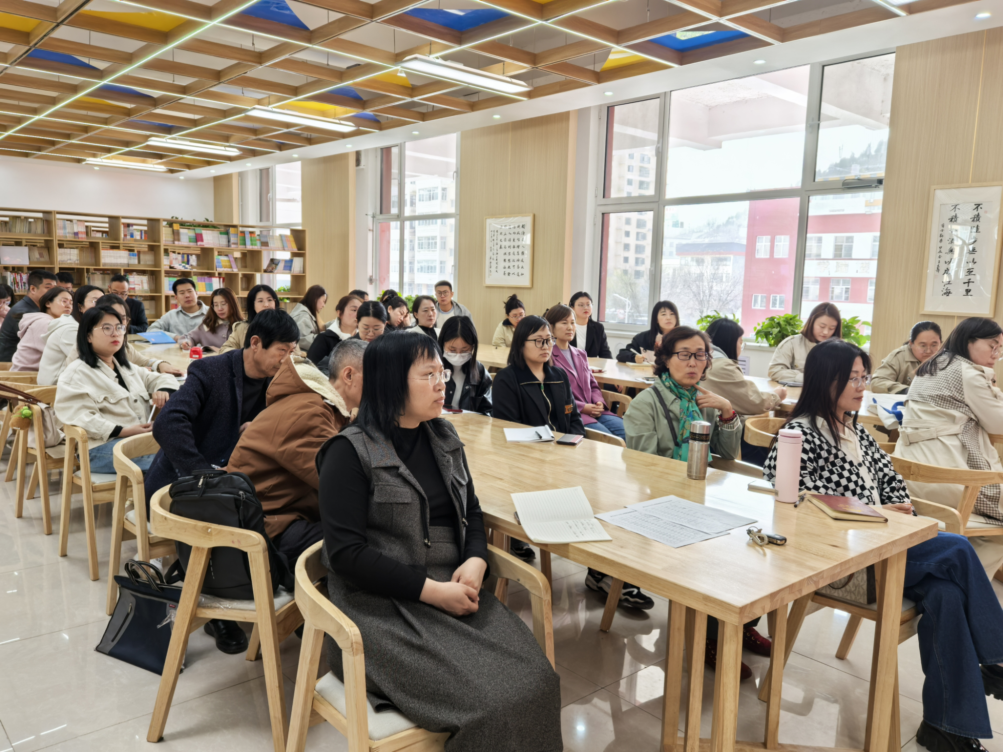 山西离石：资源整合协同育人筑牢家庭幸福根基(图2)