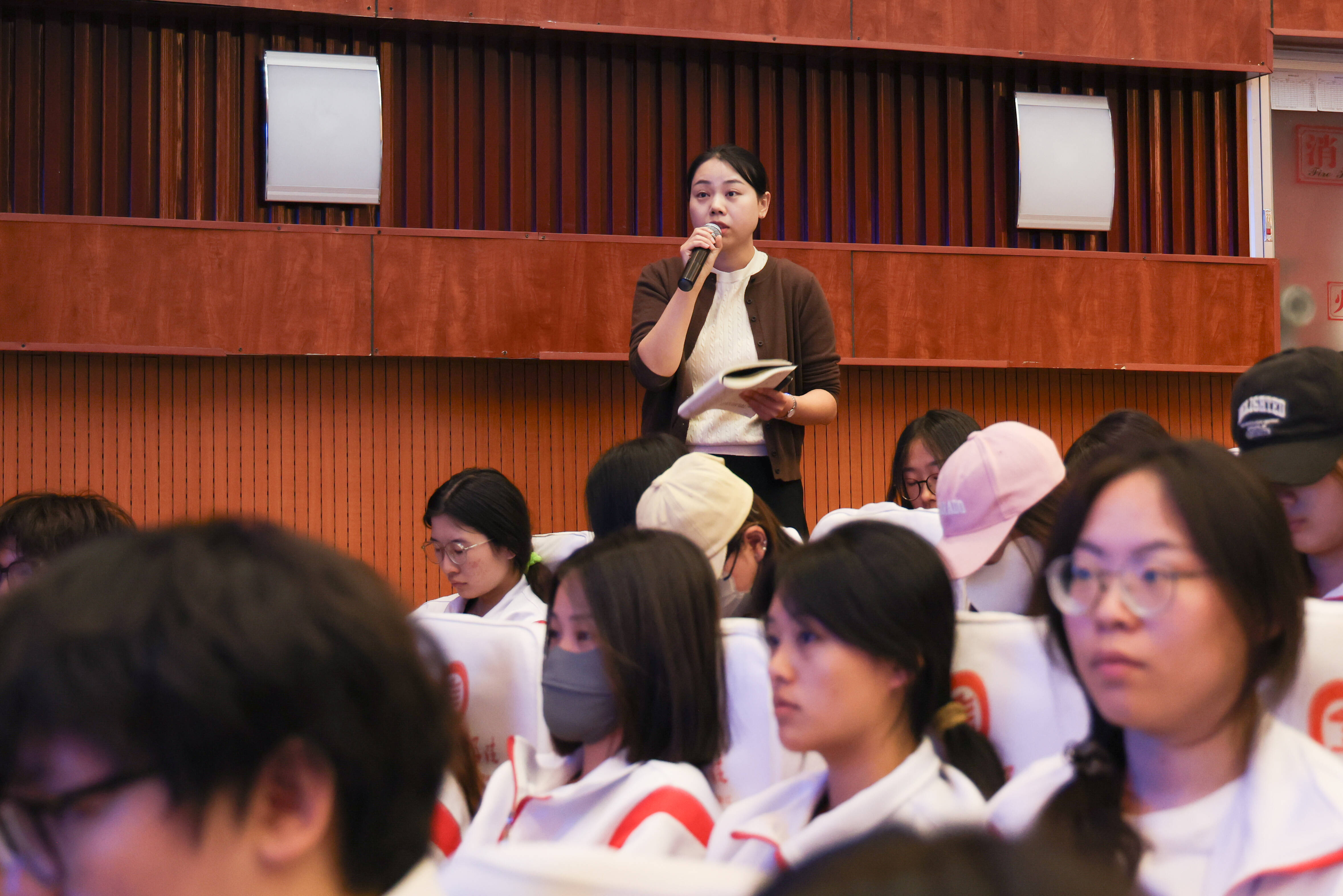 滨州职业学院举办第三期“心安校园”大讲堂暨滨州市青少年心理健康教育“百名专家进校园”活动(图2)