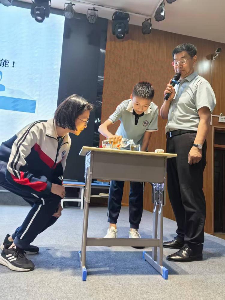 为中考减压赋能——金乡县王杰中学开展考前心理健康系列活动(图2)