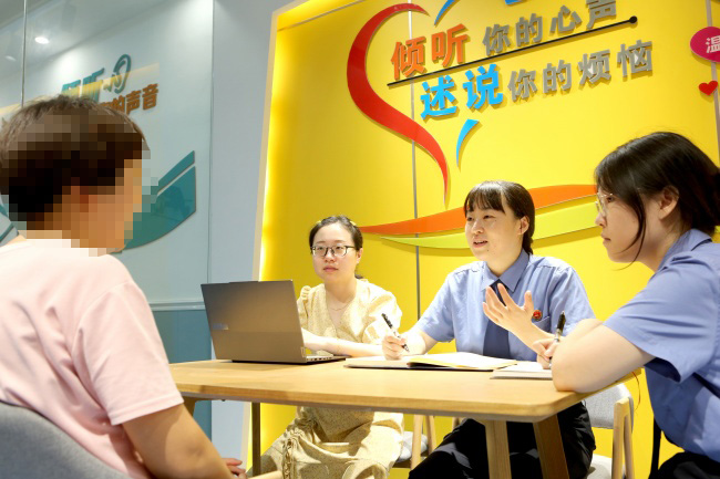 龙8国际：同题报道]湖北宜昌：建立“一案一策”家庭教育指导模式呵护未成年人健康成长(图4)