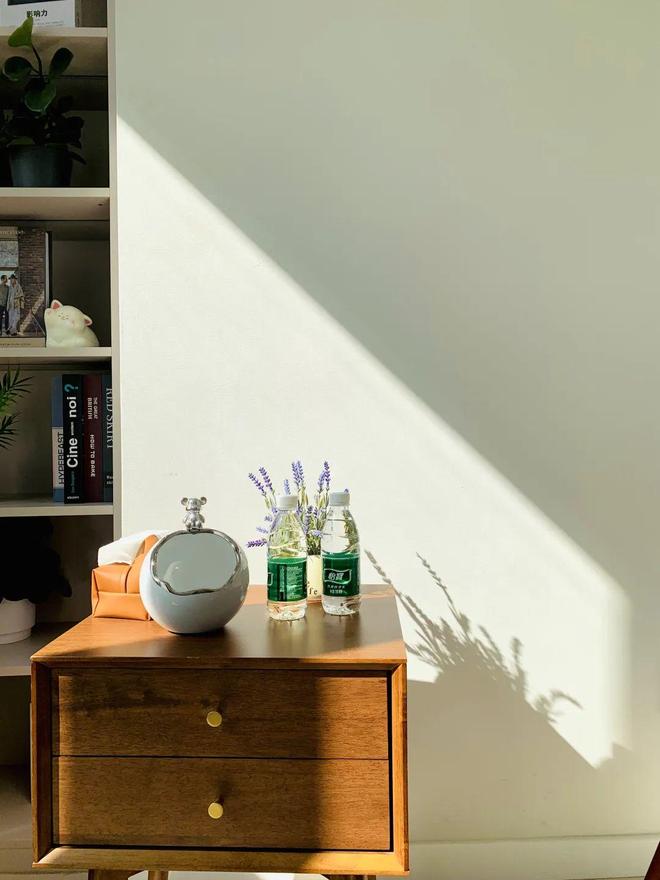 龙8国际：50万家长首选！青少年心理服务平台复购率95%持牌干预抑郁(图3)