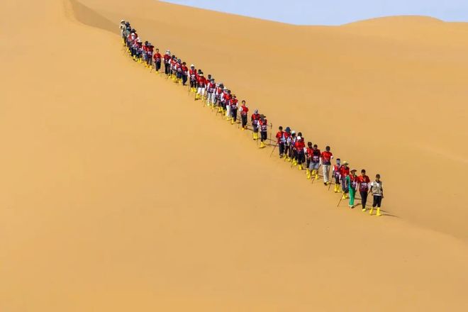 对线国恒教育创始人盛国恒：在孩子心中埋下世界的种子(图11)