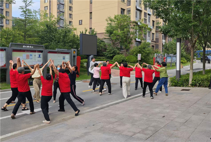 龙8国际：青岛崂山北宅街道：构建“1+4+N”工作体系绘就“文润北宅”善治画卷(图2)