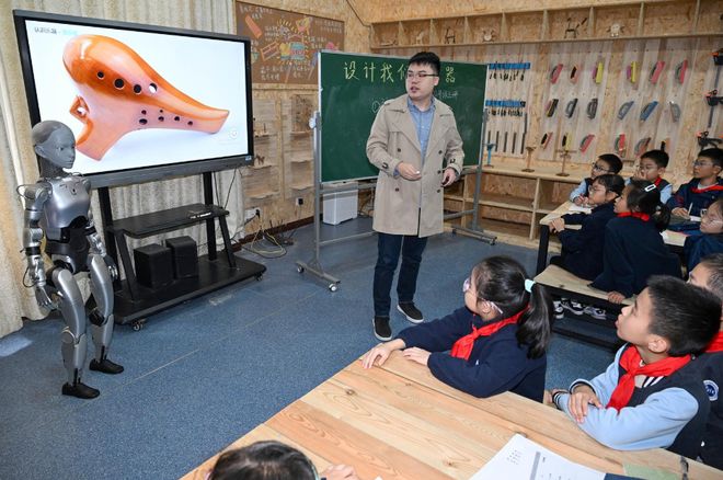 long8：机器人老师这次真的进课堂了……(图4)