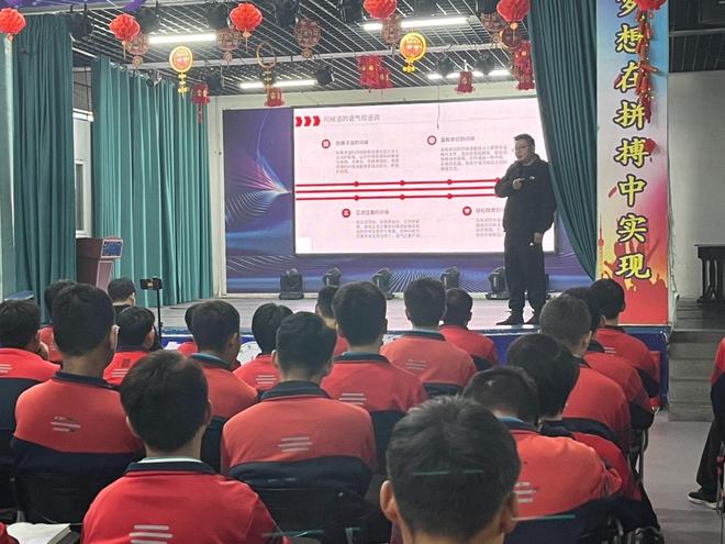 11月全国叛逆管教学校榜首揭晓李锋教育凭实力出圈！(图4)