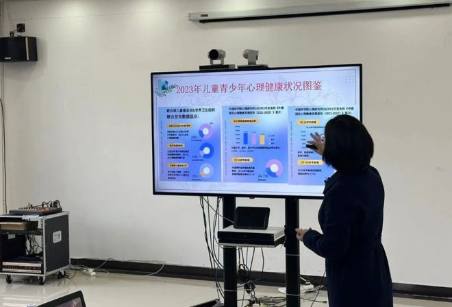 沐光护航成长：宿迁职业技术学院心育实践绘就青春底色(图2)