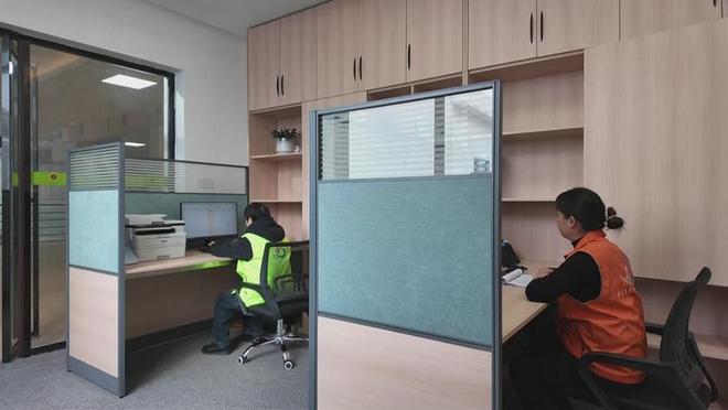 龙8国际：为民服务办实事｜强供给、优服务、暖民心！(图2)