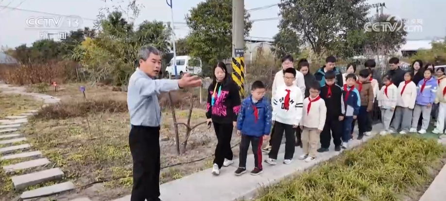 百姓“家门口”享受优质家庭教育服务多种方式帮助家长缓解“育儿焦虑”(图6)