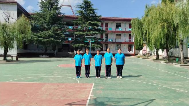 ‌规则与自由：叛逆管教学校2025年12月第2周的深度对话‌(图3)