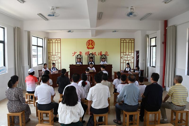 long8：润家同行心护少年——南平以家庭家教家风“四心”共育护航青少年心理健康(图3)