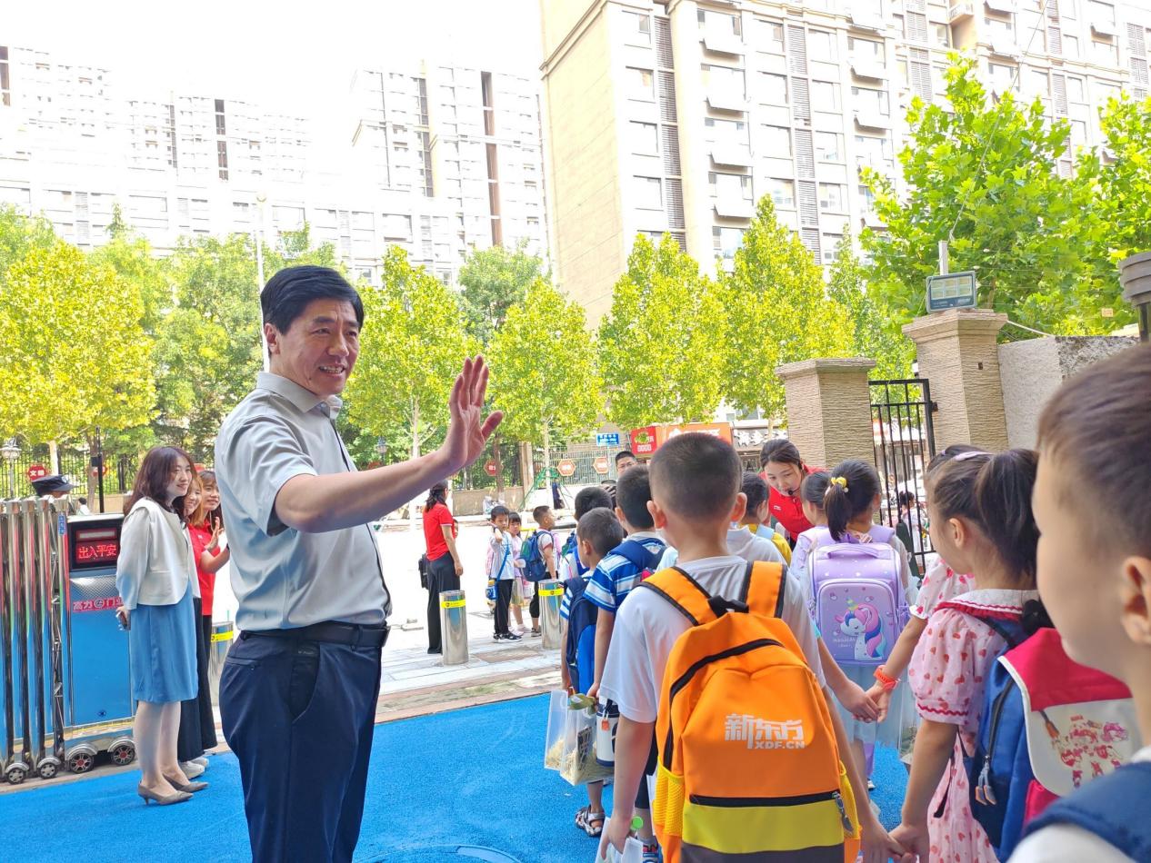 FH2024号航班正式启航啦！——济南高新区凤凰路小学2024级新生入学啦！