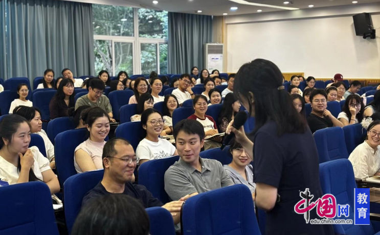 成都新都2025年“成都市学校心理辅导员”B、C级培训正式开班(图2)
