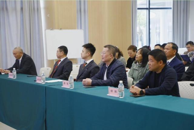 南京金地未来学校普通高中焕新启航(图2)