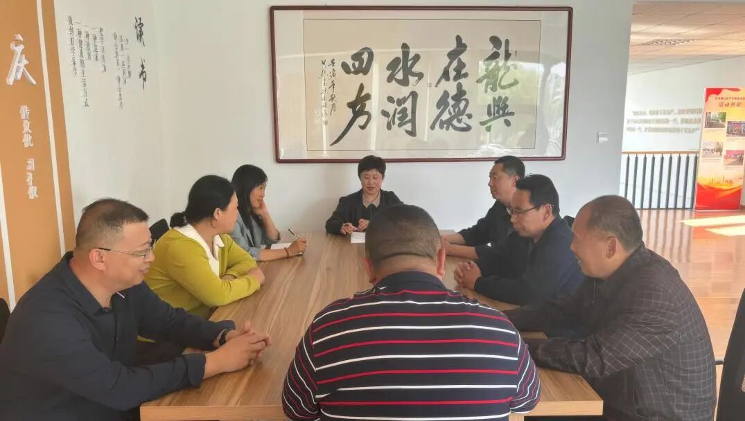 龙8国际：党建引领小区治理｜莱西市望城街道书香门第小区：支部建在“家校之间”精准服务群众教育需求(图3)